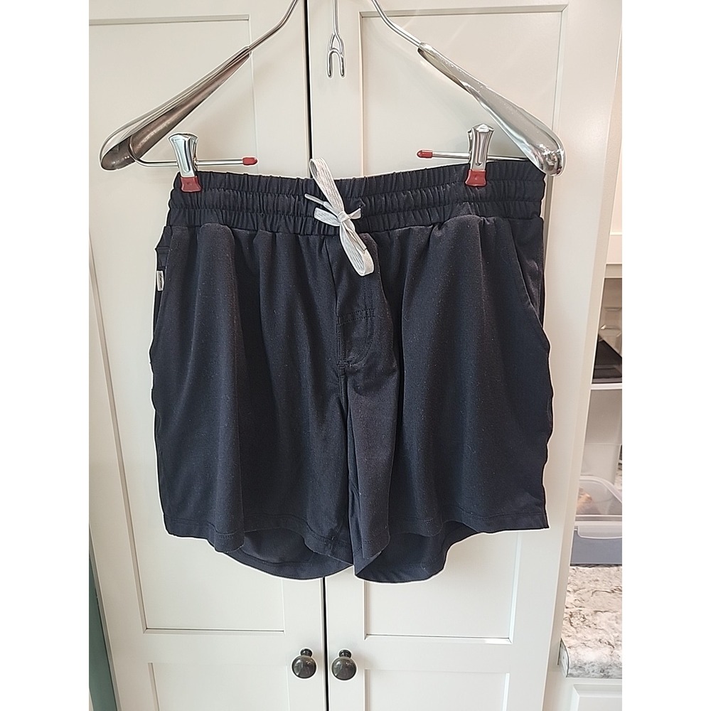maamgic mens‎ shorts